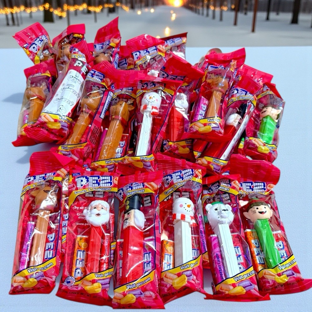 Set of 25 Pez CHRISTMAS NEW Santa, Snowman, Elf, Reindeer, Nutcracker, Bear